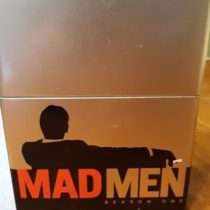 Season One DVD COLLECTION.🎫